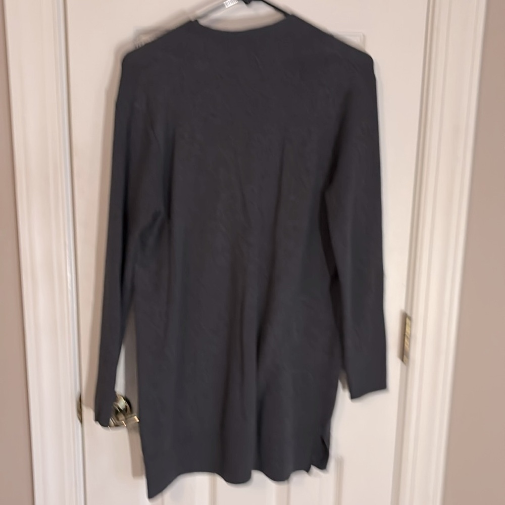 Sweater - Picture 3 of 3
